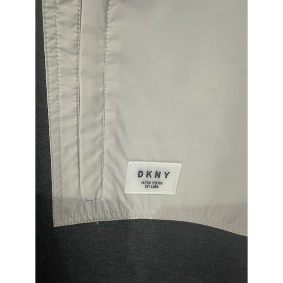DKNY Men's Two-Tone Sweatshirt Size Medium - Picture 4 of 4